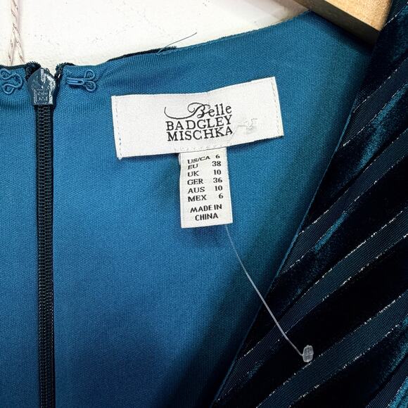 Belle BADGLEY MICSHKA Velvet Long Gown Womens 6 Teal Blue Stripes Formal Evening - Picture 4 of 11